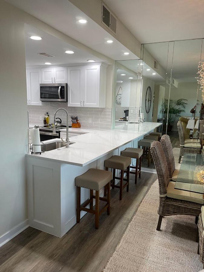Newly Remodeled Hilton Head Villa Хилтън Хед Айлънд Екстериор снимка