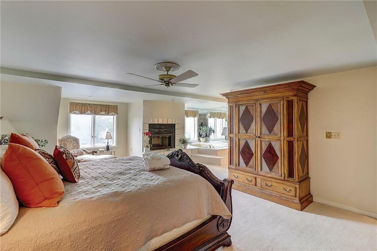 Newly Remodeled Hilton Head Villa Хилтън Хед Айлънд Екстериор снимка